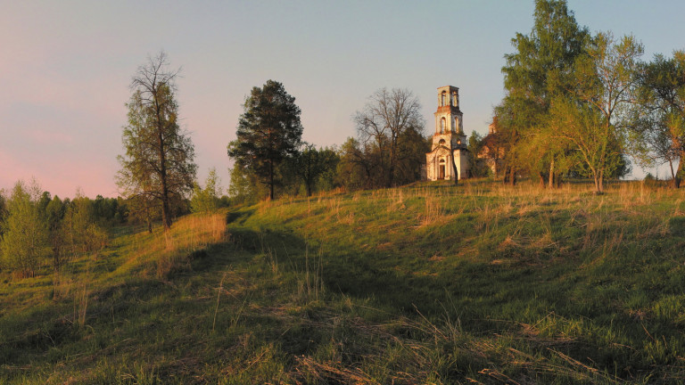 Панорама с церковью Рождества Богородицы. 2011. Фото: Андрей Кошелев