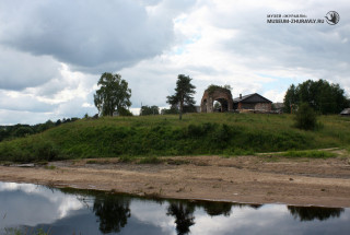 Храм Николая Чудотворца на реке Толшме. 2003. Фото: Андрей Кошелев