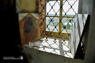 Вид из храма Успения Пресвятой Богородицы. 2004. Фото: Андрей Кошелев